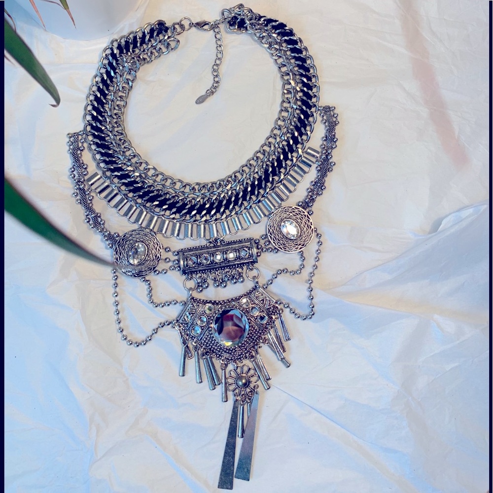 Bohemian Silver Necklace🏺